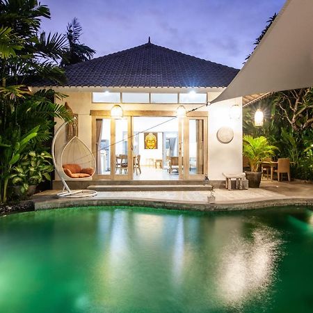 Ambermoon Villas Seminyak Kültér fotó